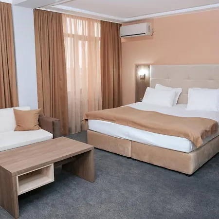 Tundzha - Renovated! Hotel 3*