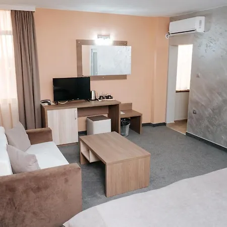 Hotel Tundzha - Renovated!