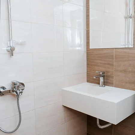 Tundzha - Renovated! 3*