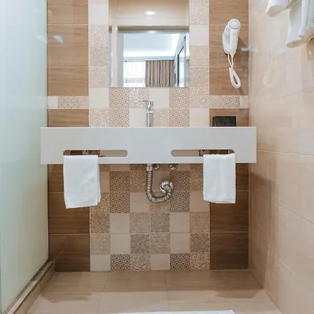 Tundzha - Renovated! 3*